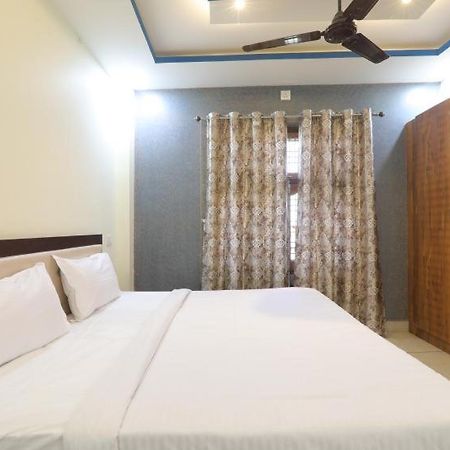 Shree Ram Hotel جوراكبور المظهر الخارجي الصورة